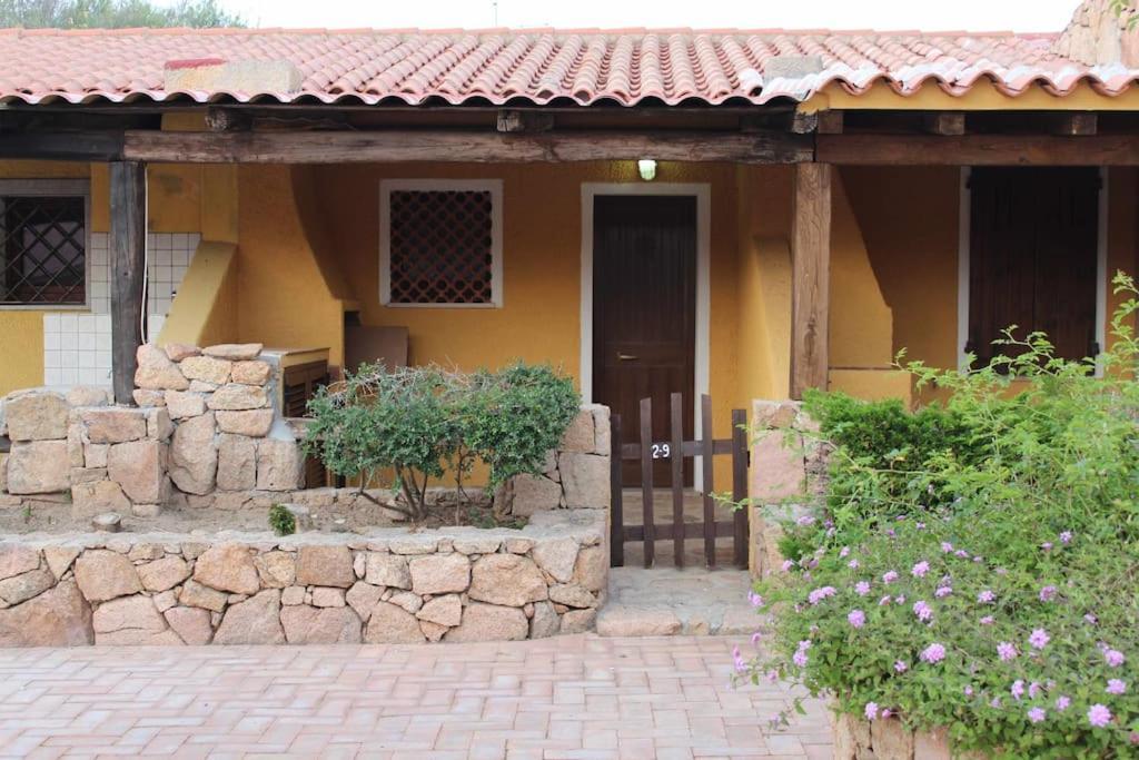 Casa Di Lu' - Bilocale Con Giardino - Porto Pollo Apartamento Exterior foto