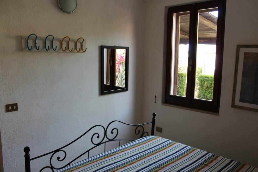 Casa Di Lu' - Bilocale Con Giardino - Porto Pollo Apartamento Exterior foto